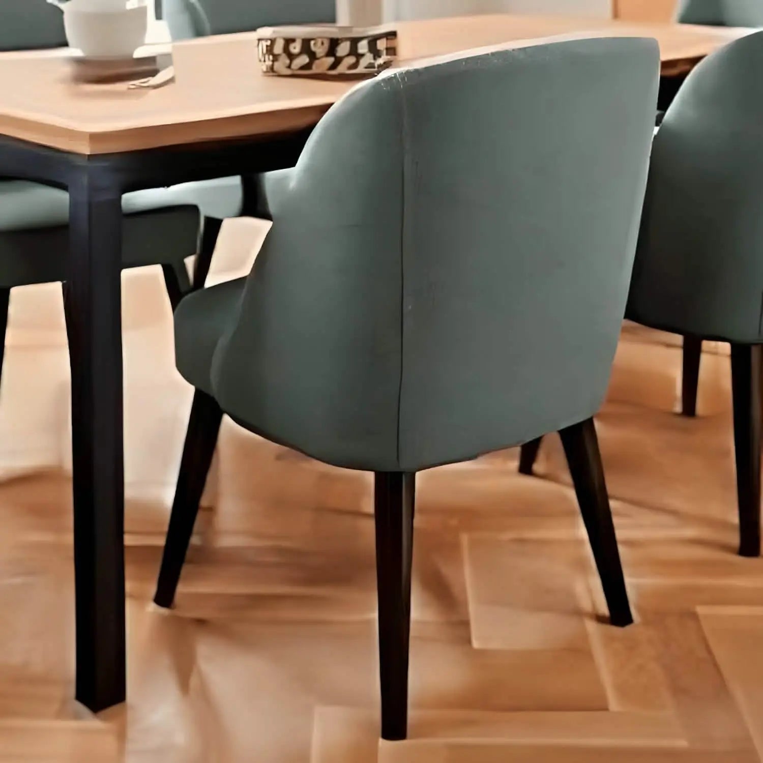 طقم سفرة 8 كراسي - Ath1807