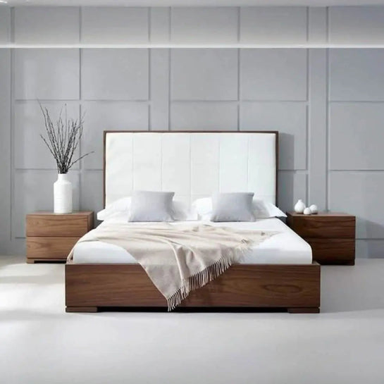 Dim26 - سرير خشبي