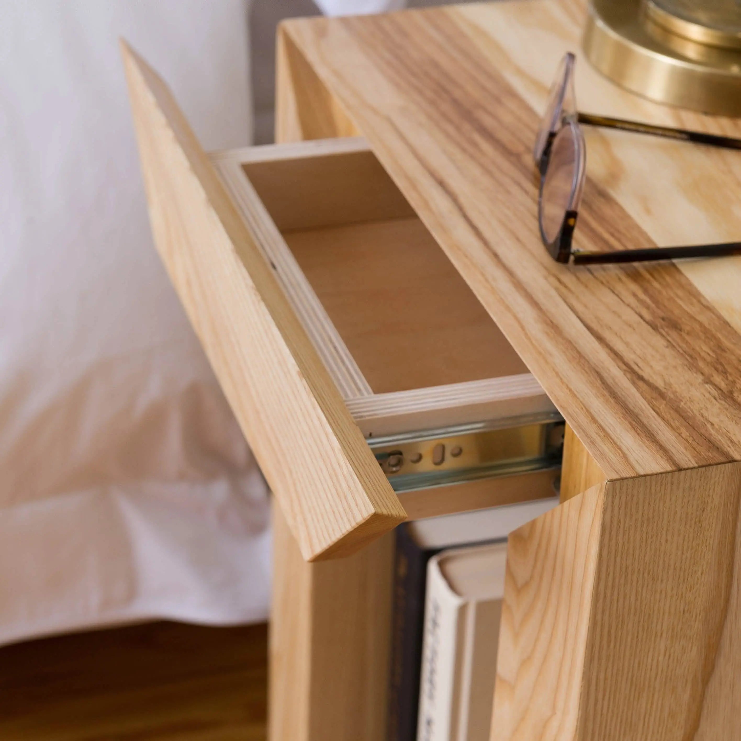 كومود  - Tar247