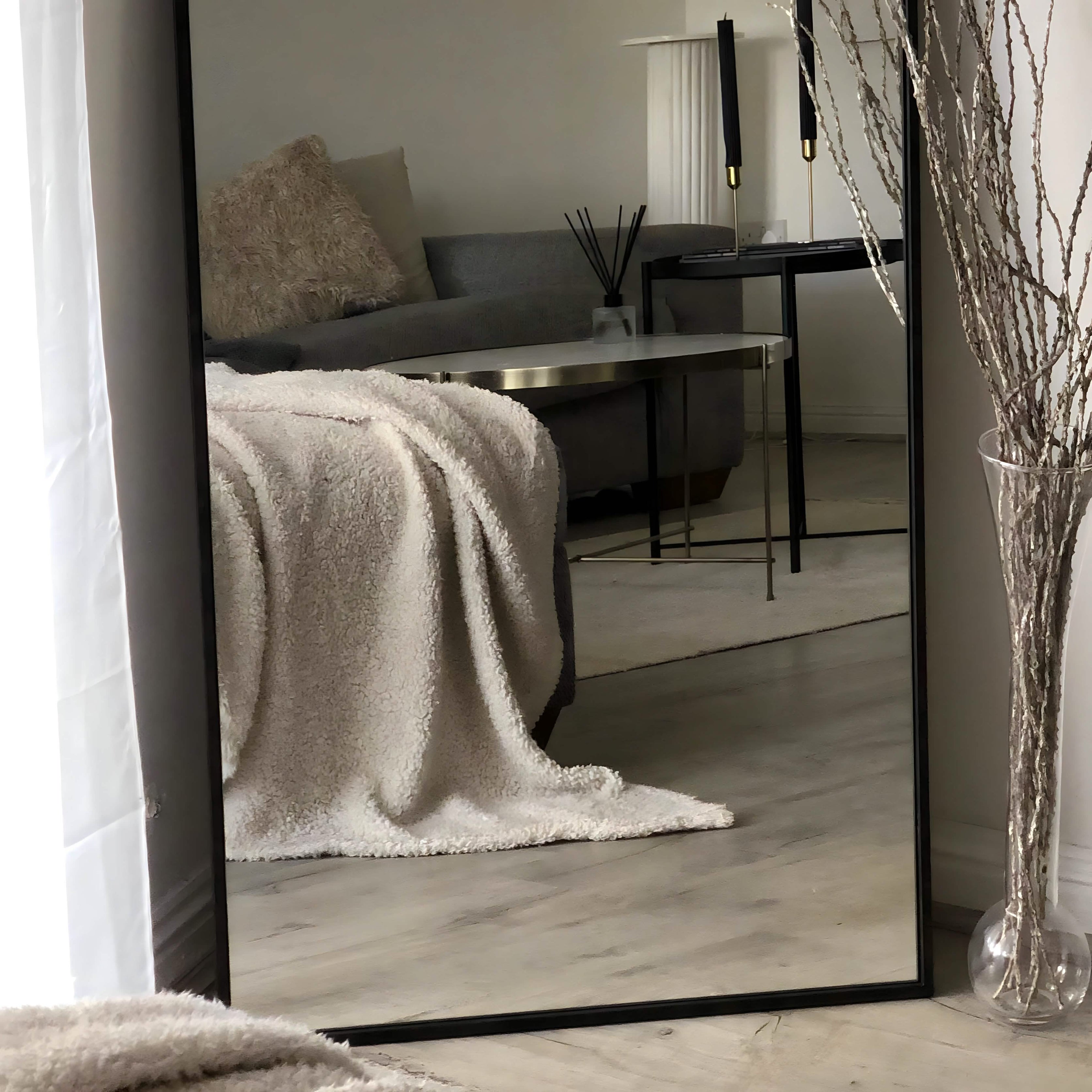 Best 127- مرايا بإطار أسود