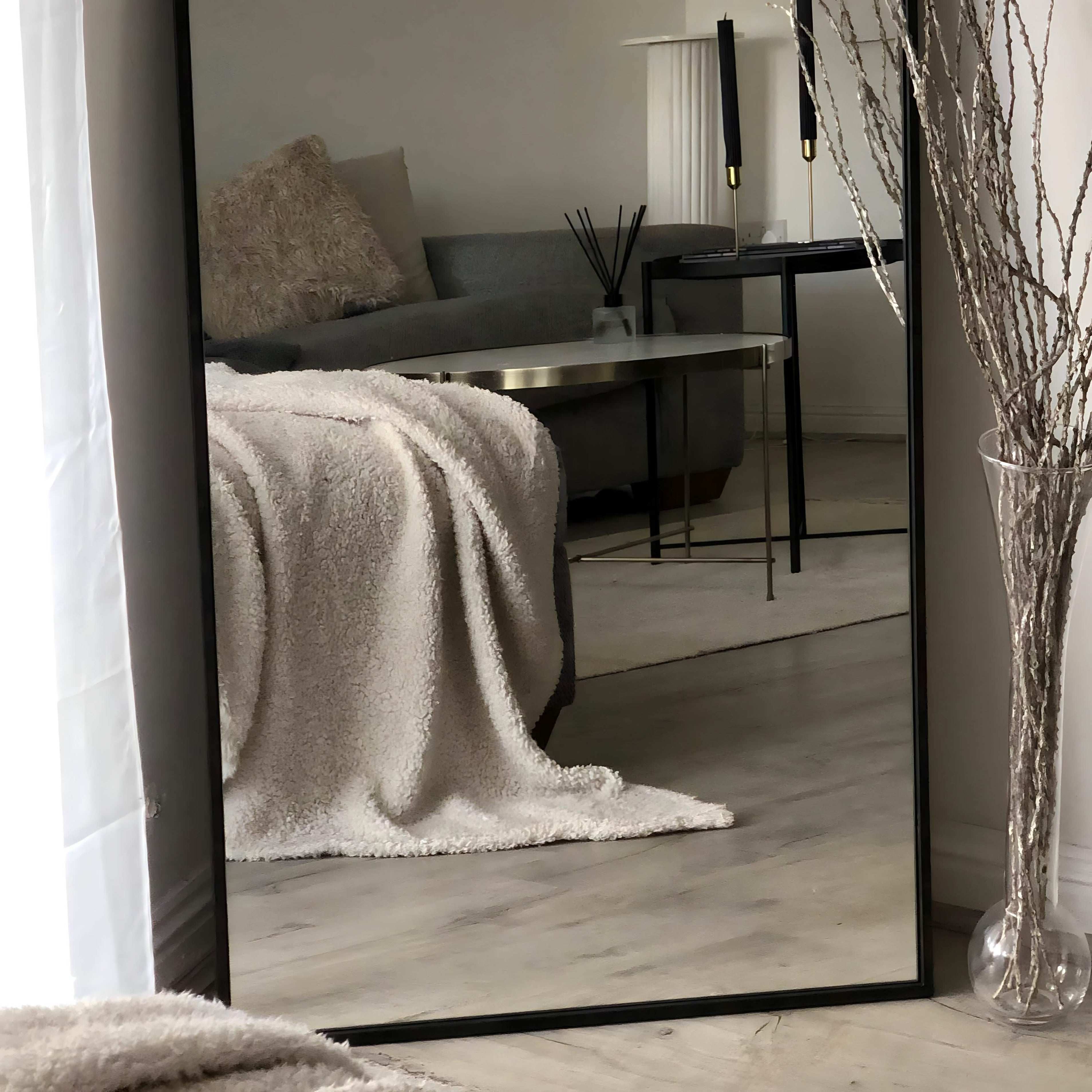 Best 127- مرايا بإطار أسود