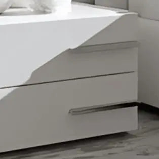 Ath1517 - كومود خشبي