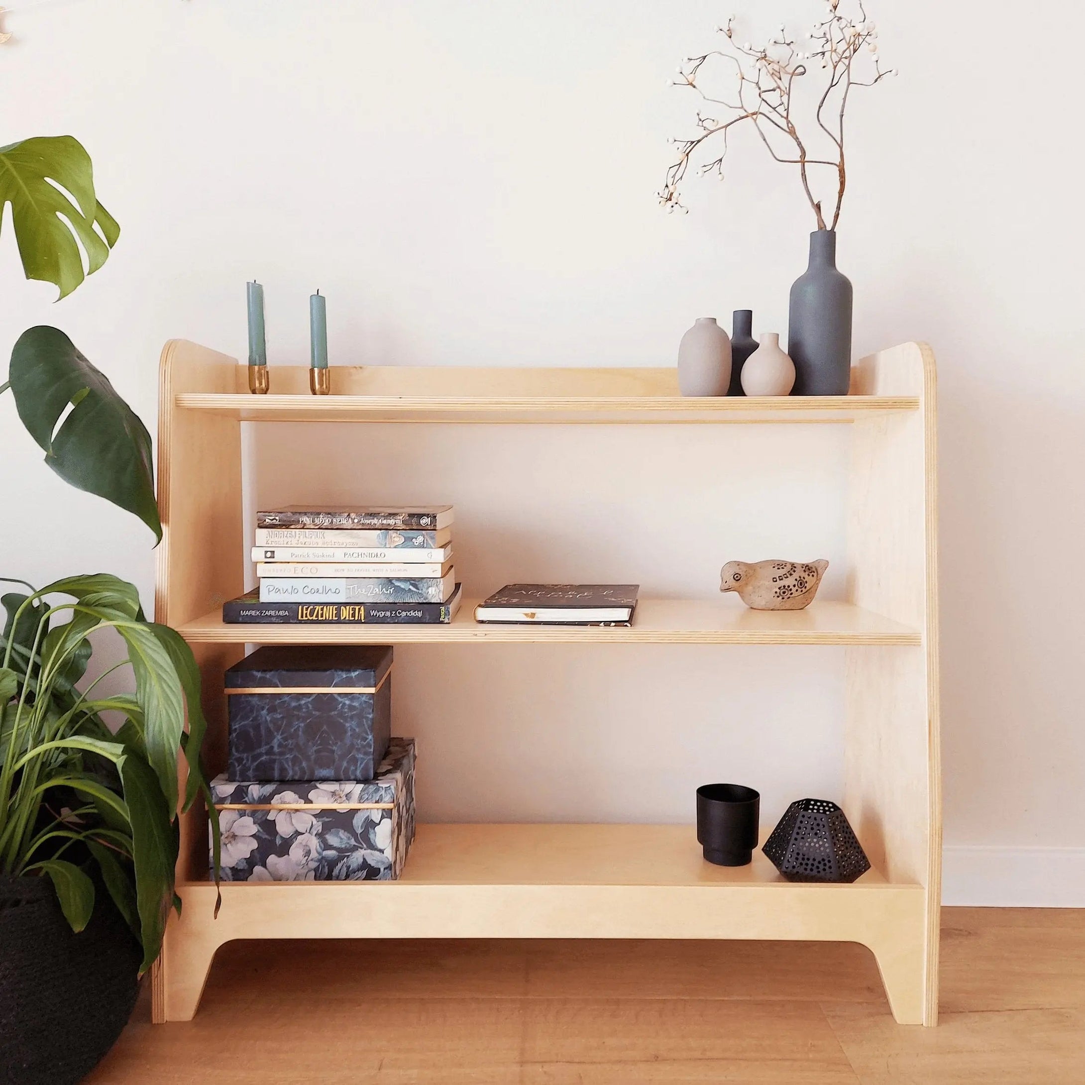 وحدة تخزين خشبية - Tar311