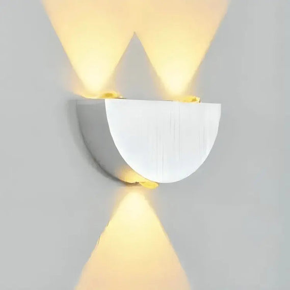 Light116 - مصباح حائط أبيض
