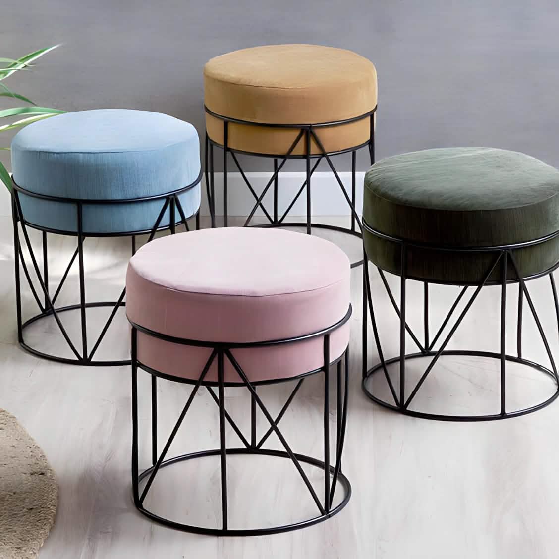 Sta287 - كرسي معدن و قماش