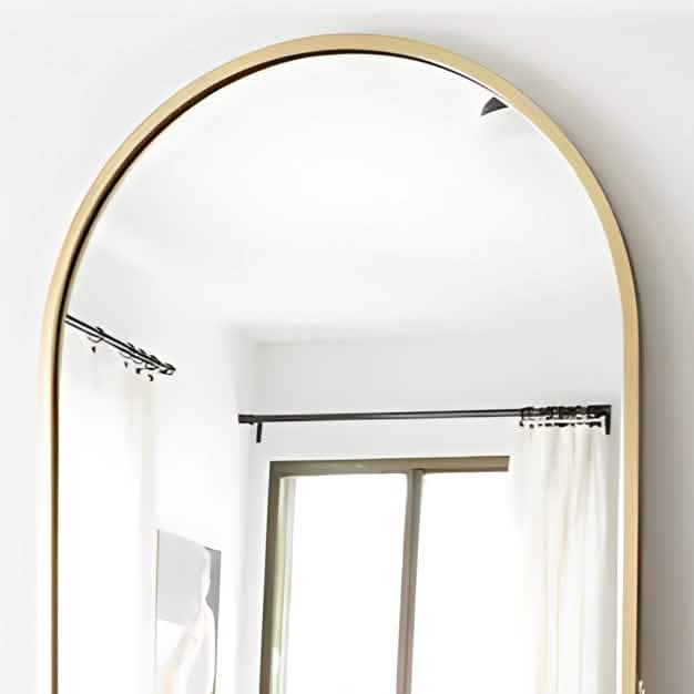 Best 126 - مرايا بإطار ذهبي