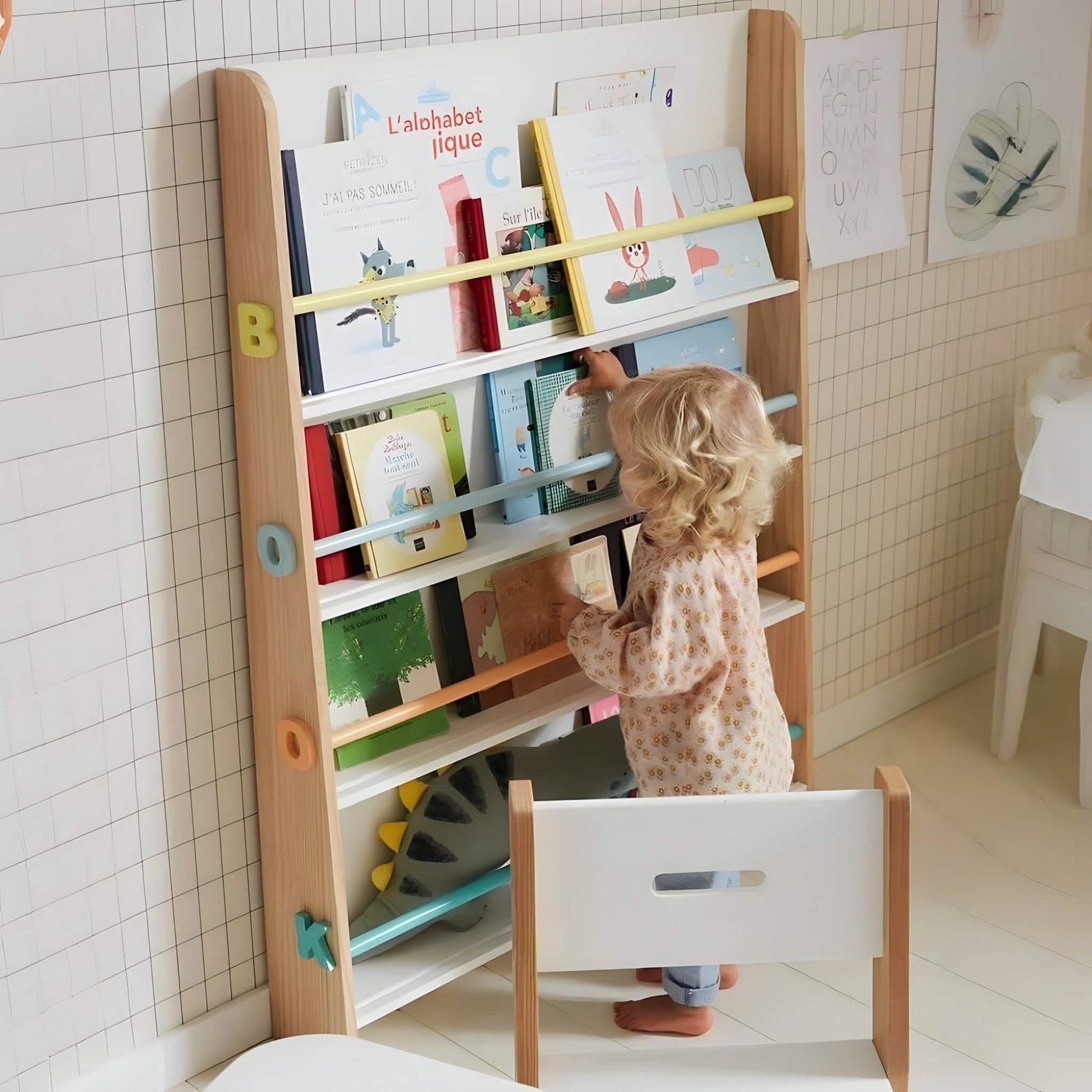 Aw27 - مكتبه اطفال 60*15*120 سم